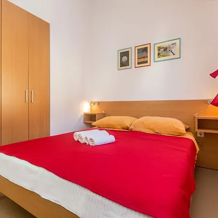 Mirica Apartament Baška